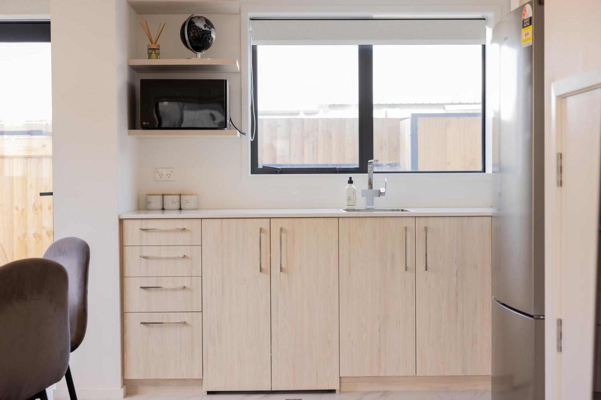 Luxury 2 Bedroom Townhouse By Hagley Park In Cbd ไครสต์เชิร์ช ภายนอก รูปภาพ