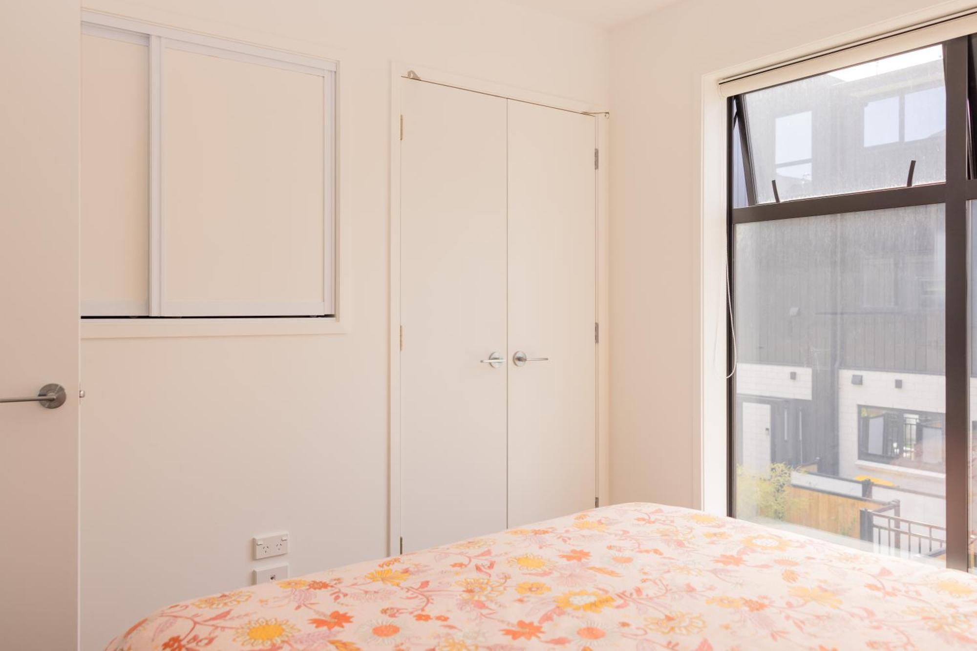 Luxury 2 Bedroom Townhouse By Hagley Park In Cbd ไครสต์เชิร์ช ภายนอก รูปภาพ