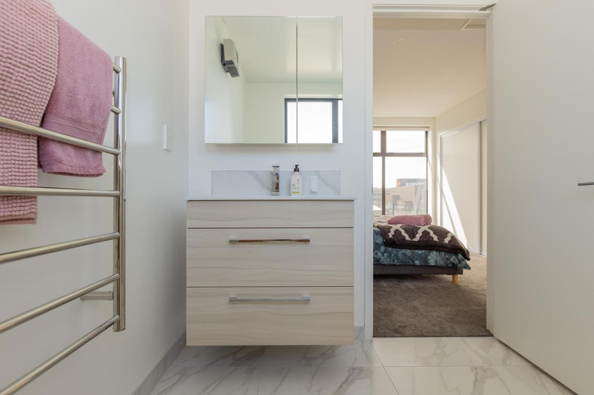 Luxury 2 Bedroom Townhouse By Hagley Park In Cbd ไครสต์เชิร์ช ภายนอก รูปภาพ