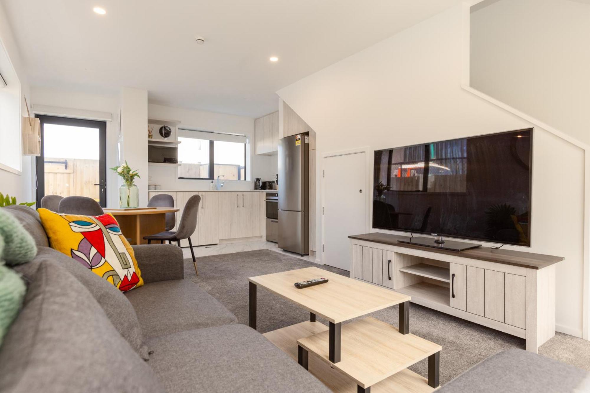 Luxury 2 Bedroom Townhouse By Hagley Park In Cbd ไครสต์เชิร์ช ภายนอก รูปภาพ